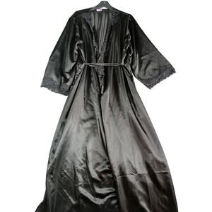 Amoureuse Robe Womens 1X (22/24) Plus Size Black Long Nightgown Lingerie